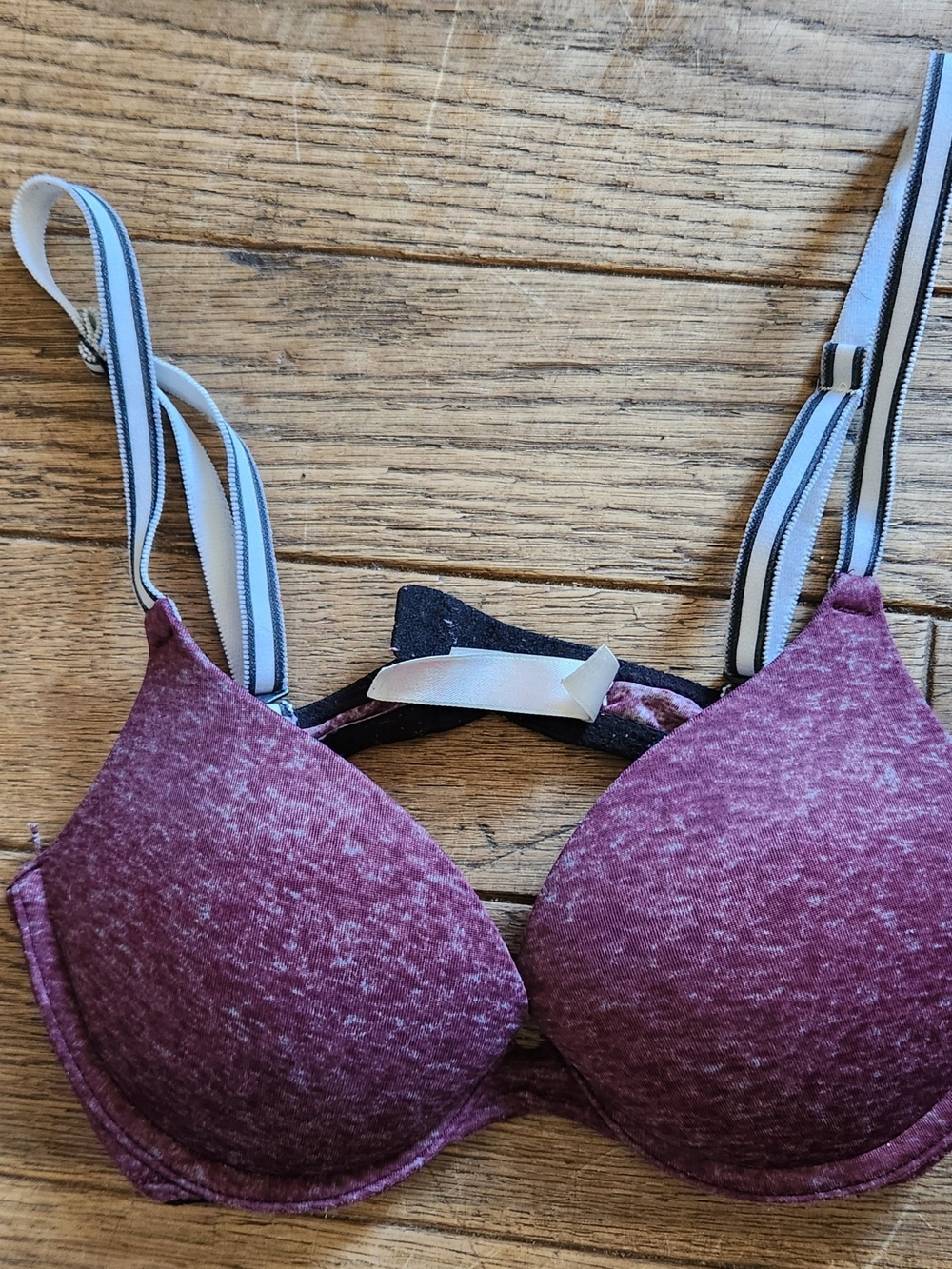 Wear Everywhere Push Up PINK Victoria's Secret 32B Maroon Bra